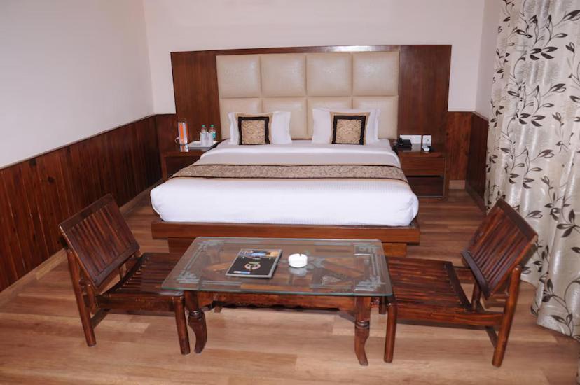 Dharamshala Paradise Sheela Exterior foto