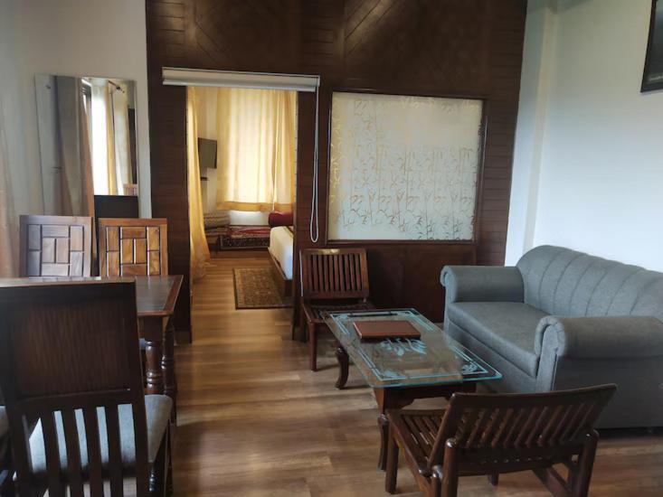Dharamshala Paradise Sheela Exterior foto